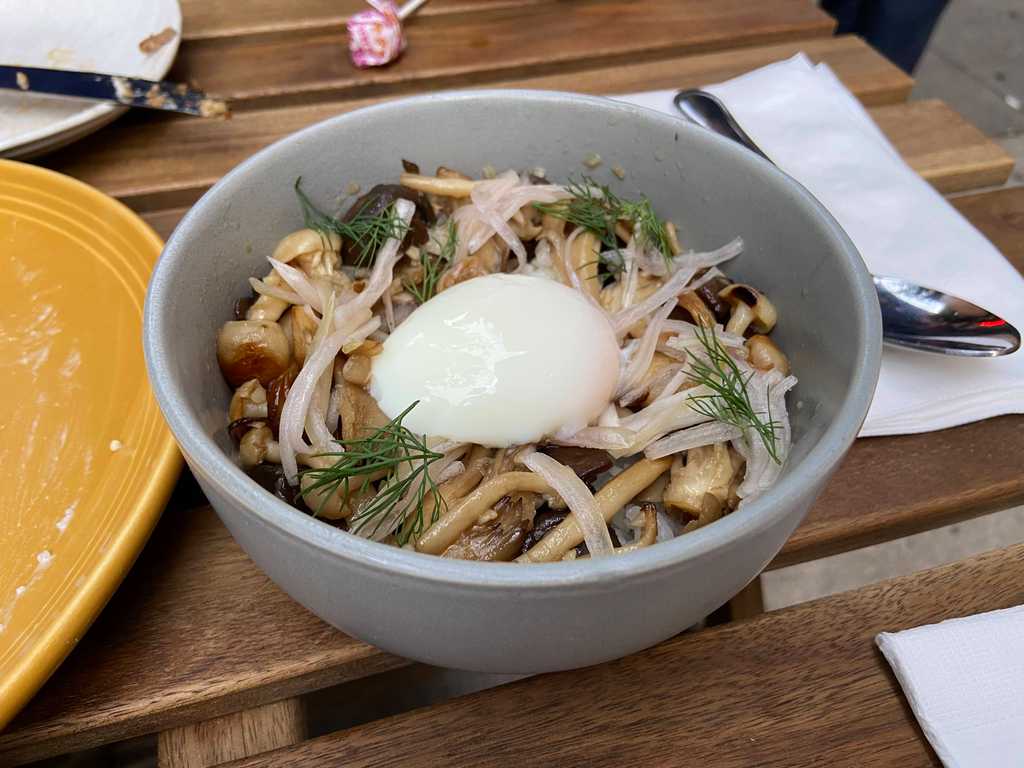 Mushroom bibimbap