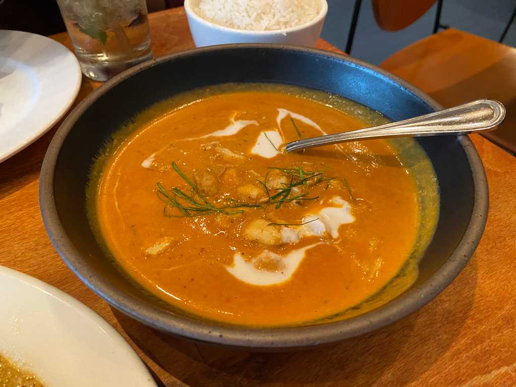Coconut crab curry